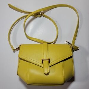 Madison West Y2K Yellow Crossbody Bag Hardware Turn Lock Closure AdjustableStrap